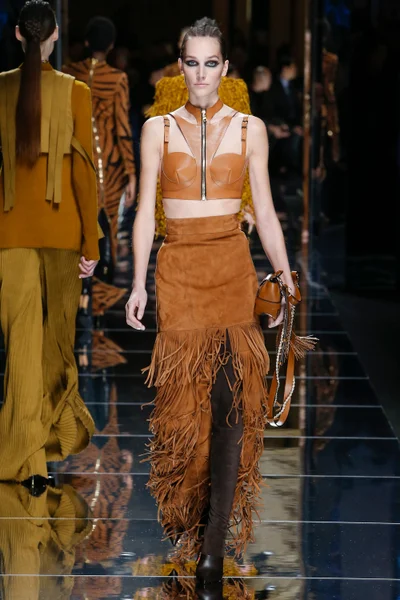 Look 20